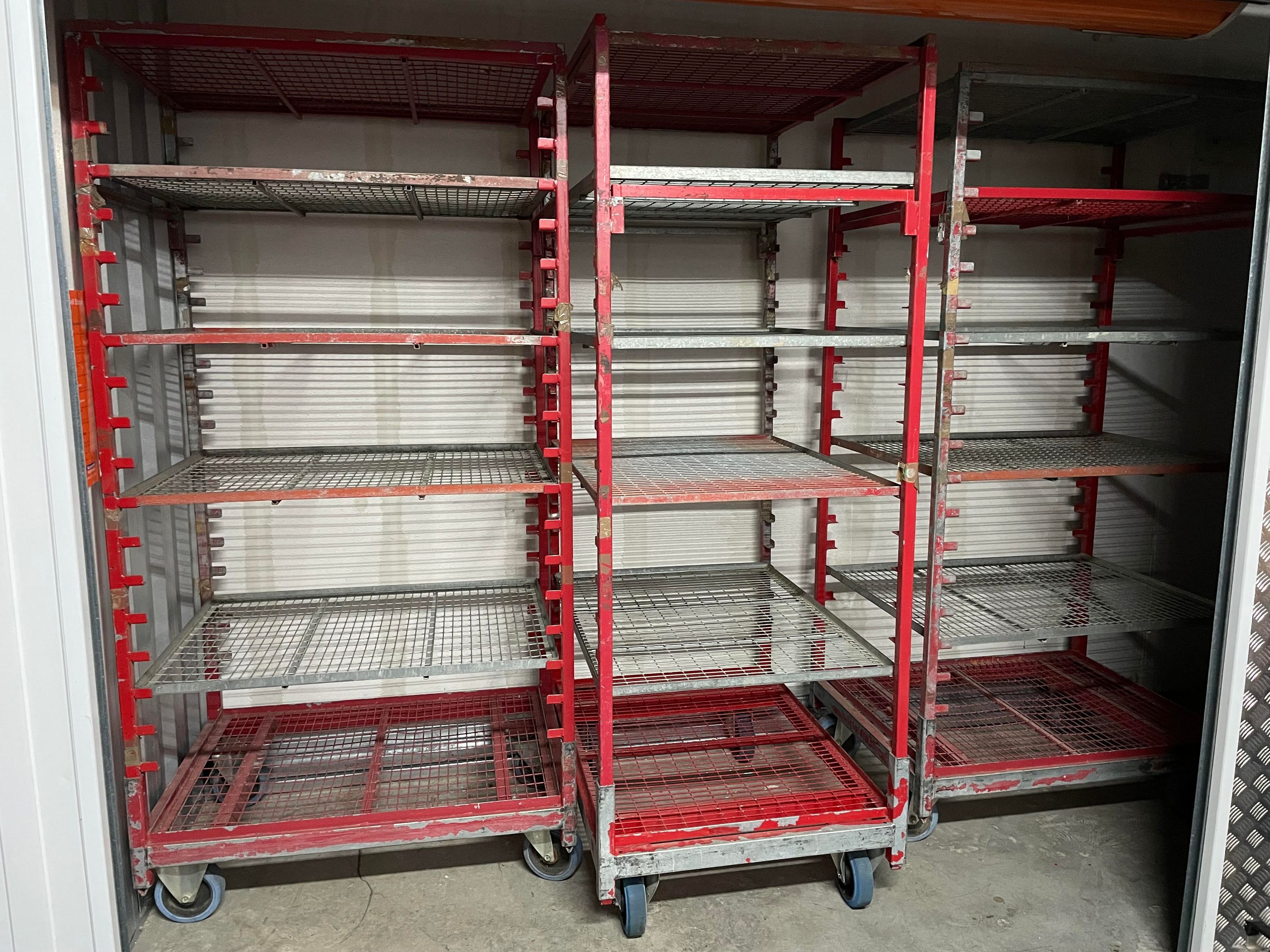 Shelving on wheels Heavy Duty