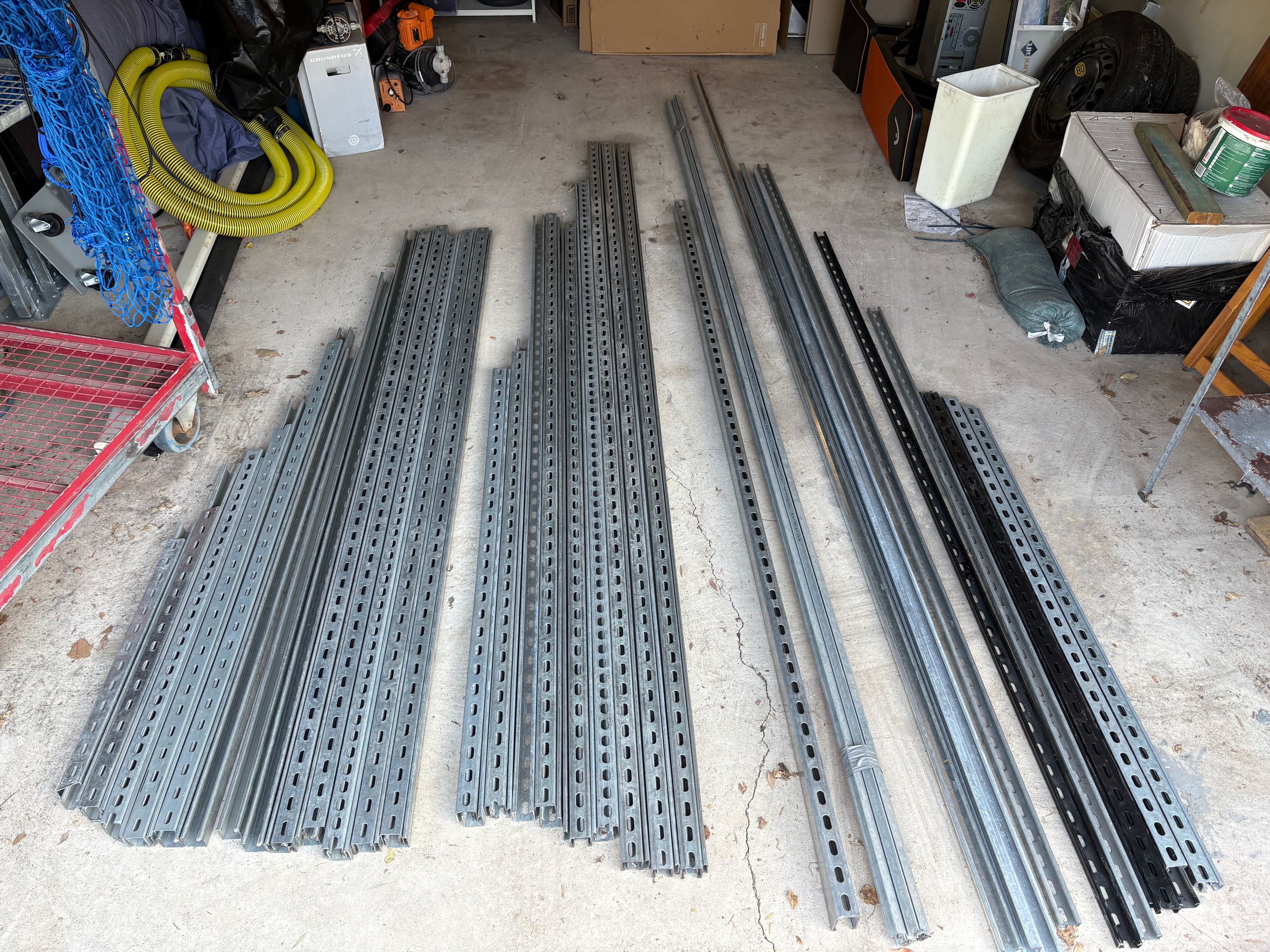 Unistrut Slotted P1000T Heavy Duty (per m)