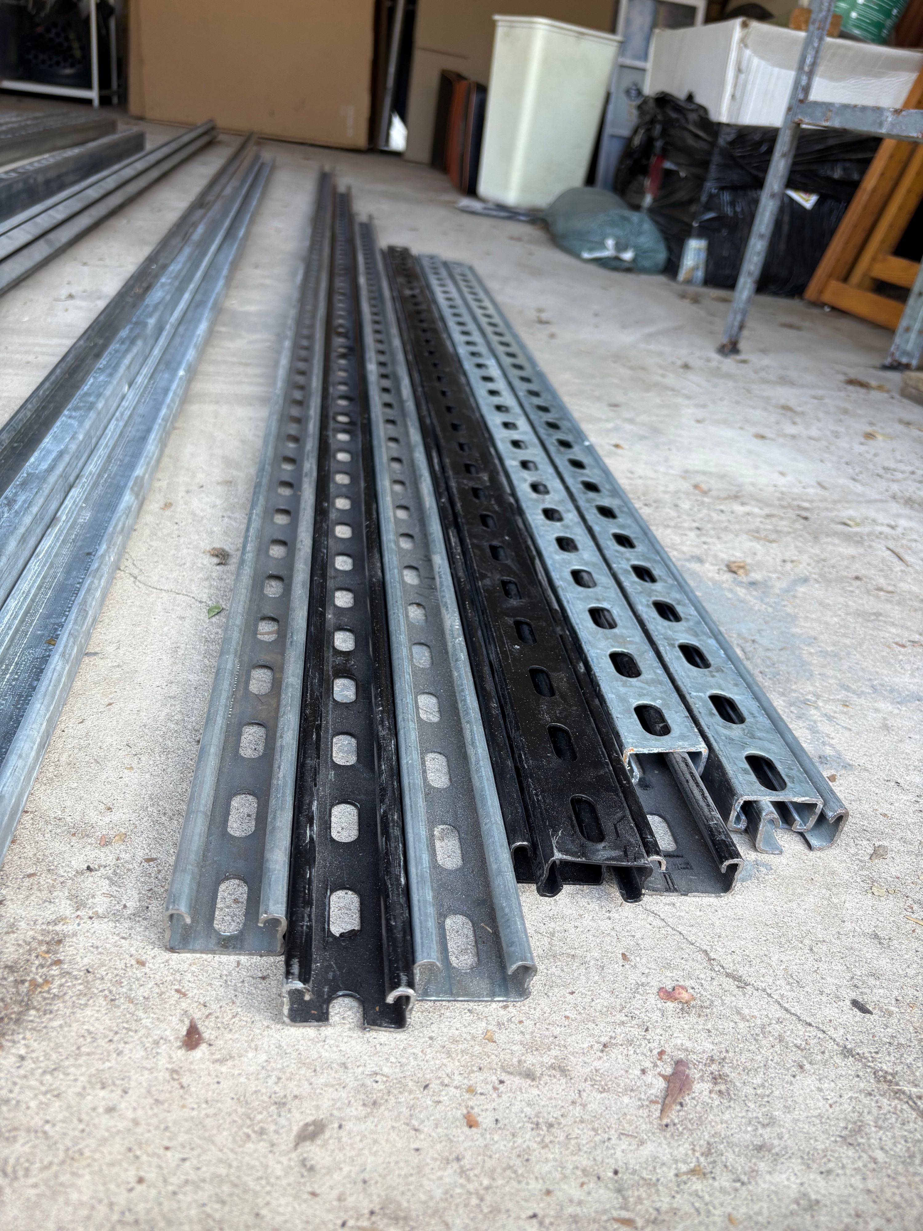 Unistrut (half section) P3300T  Med duty (per m)