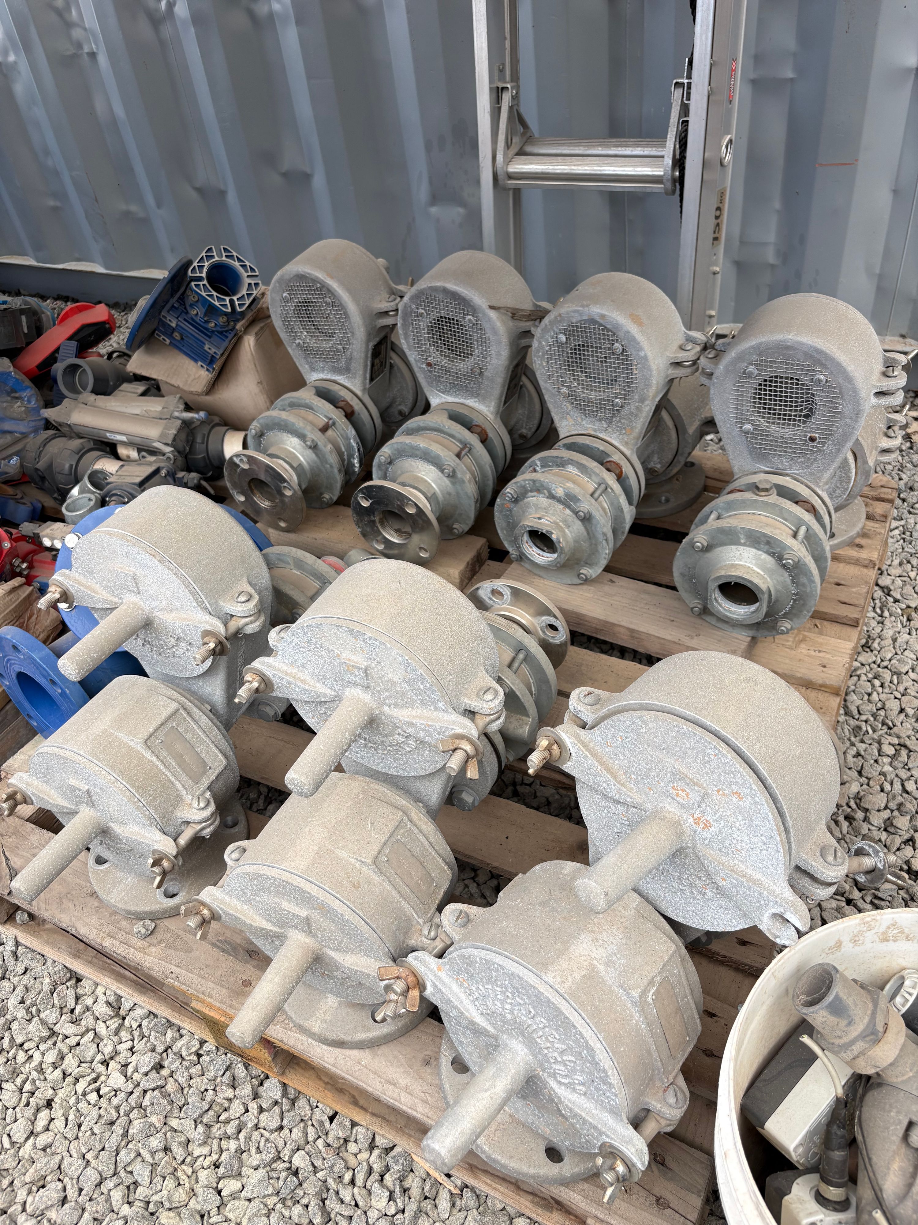 Tank protector PRV Vac breaker, flame arrestor