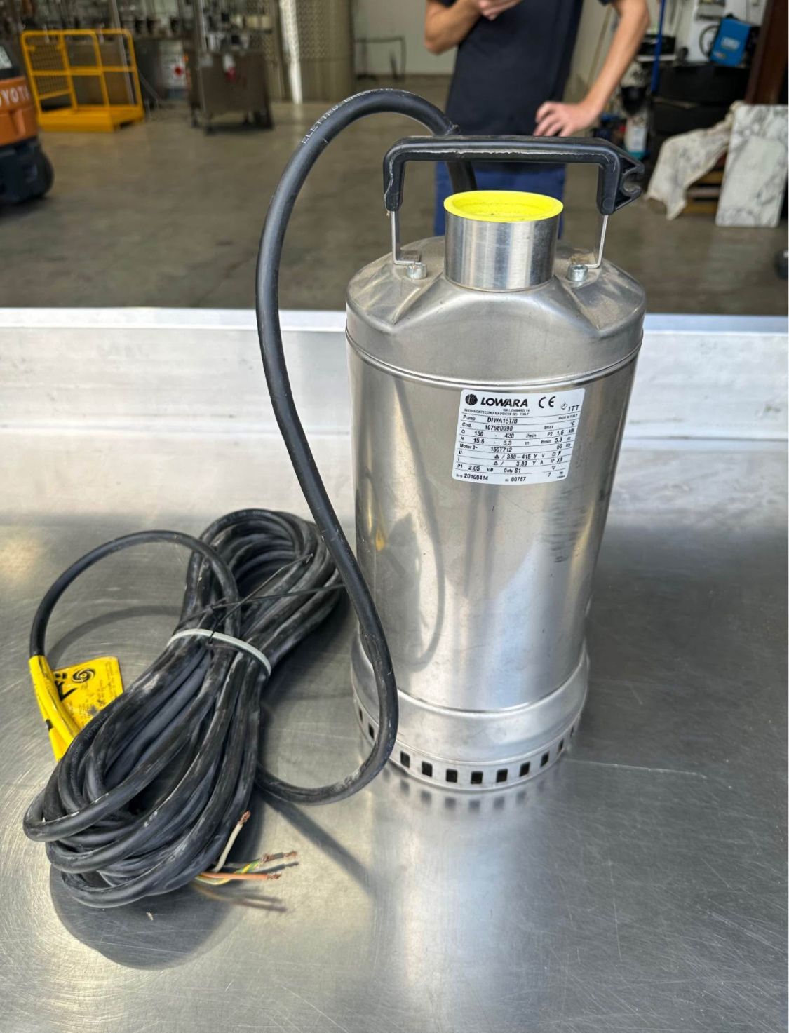 Submersible pump NEW